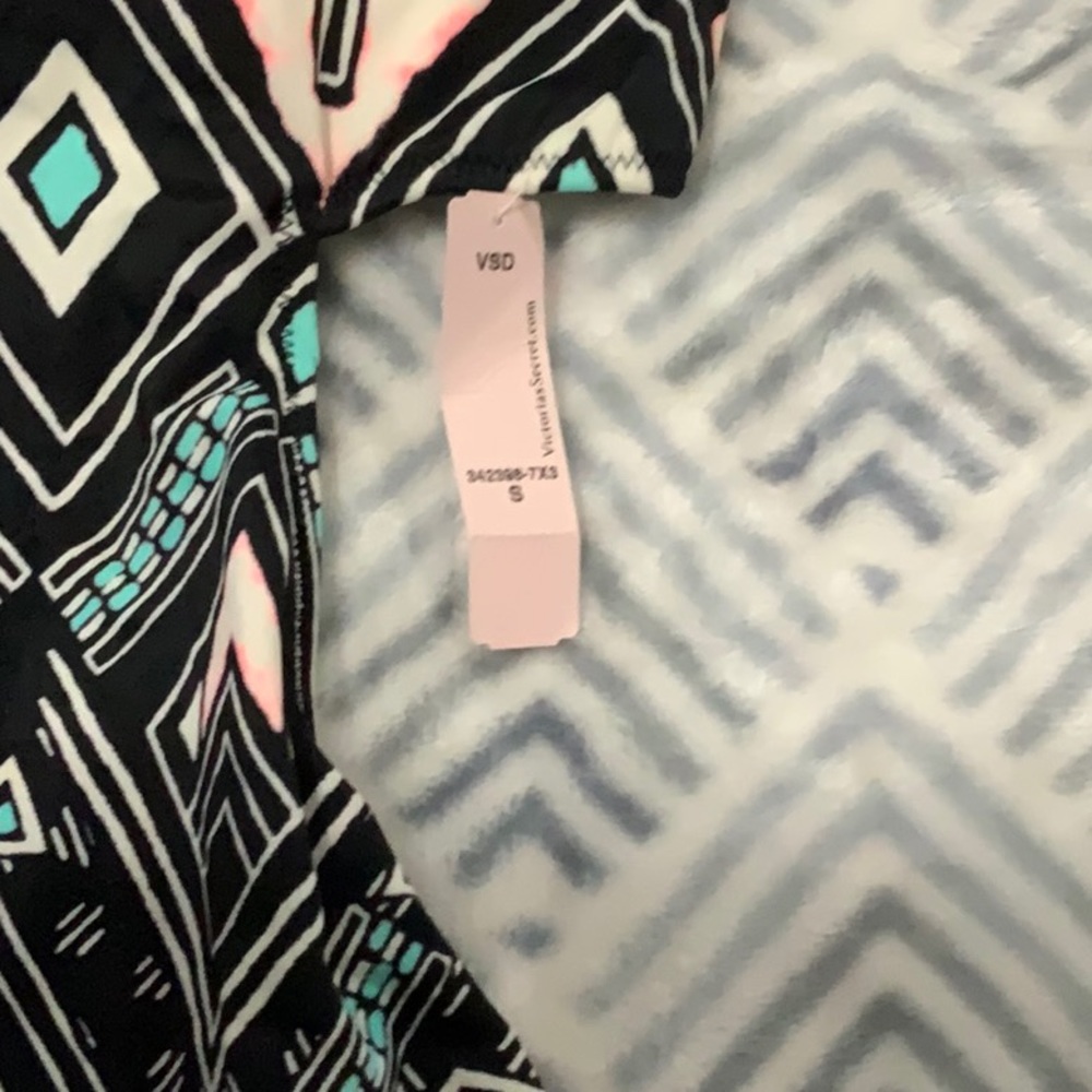 Victoria’s Secret Monokini - Picture 2 of 6